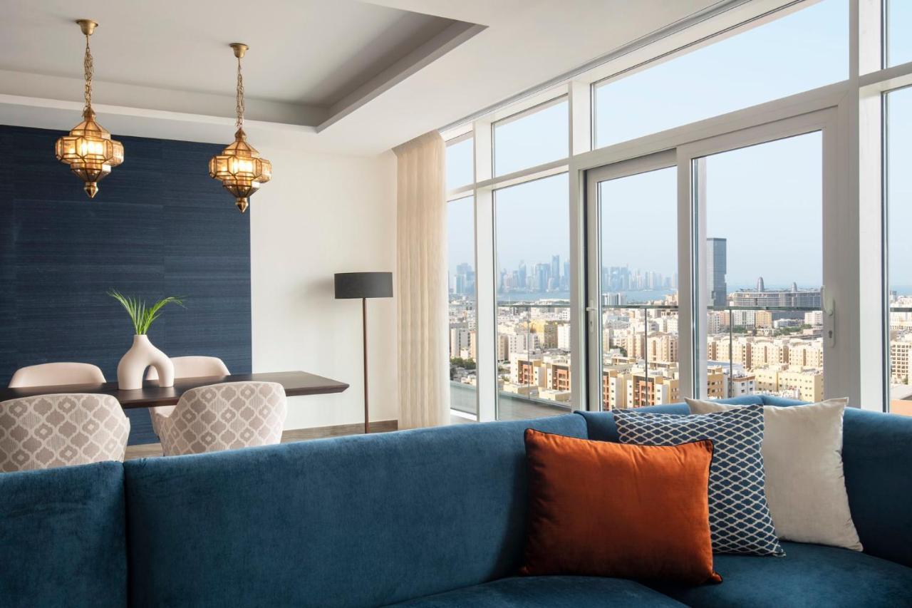 Abesq Doha Hotel And Residences, An Ihg Hotel Exteriör bild Suite at the hotel