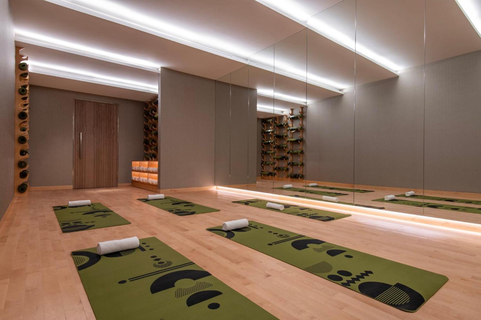 Abesq Doha Hotel And Residences, An Ihg Hotel Exteriör bild The Yoga Room