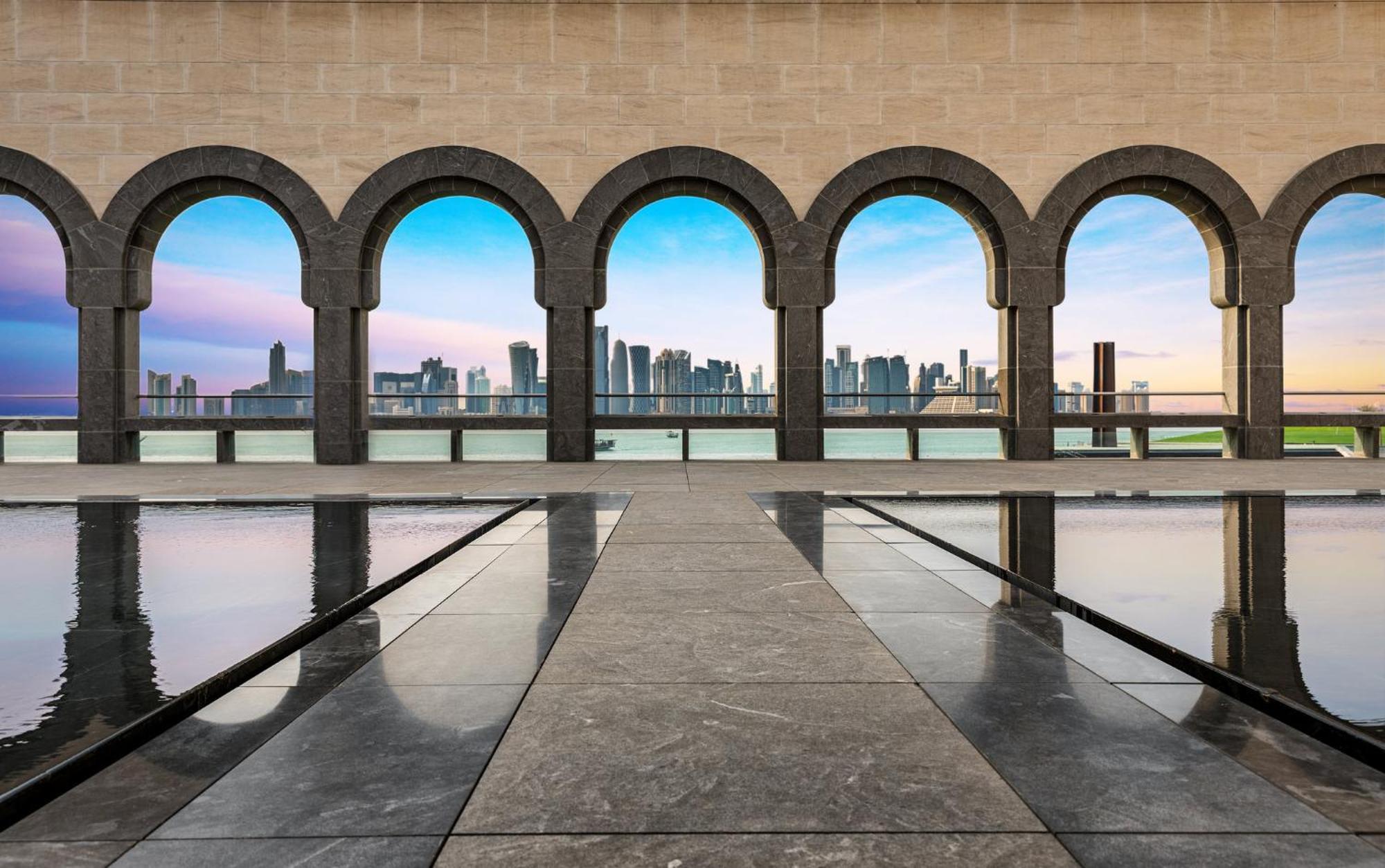 Abesq Doha Hotel And Residences, An Ihg Hotel Exteriör bild View of the skyline of Doha from the museum